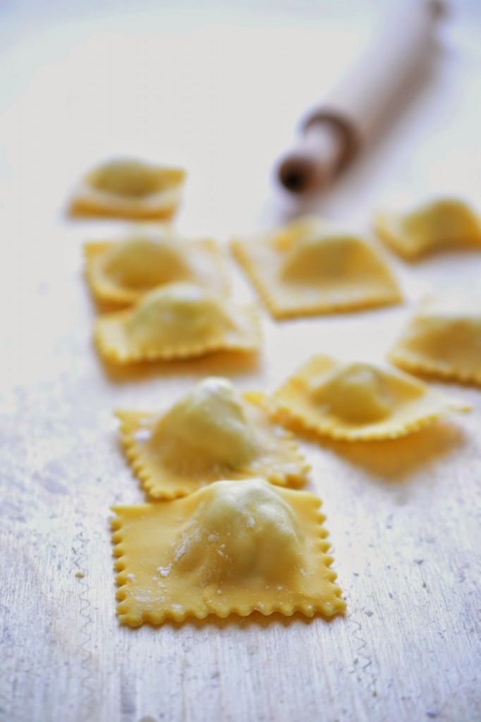 Ravioli di farina di riso glutinoso con branzino e gamberi