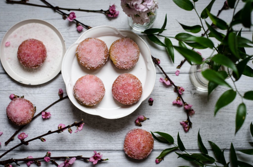 Pesche dolci senza glutine per una Pasqua insolita